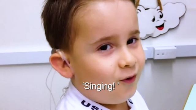 This is my friend Leo смотреть онлайн