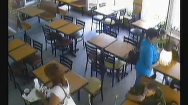 кража клатча смотреть онлайн