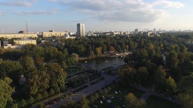 квадрокоптер DJI Phantom 3 в Парке Горького смотреть онлайн