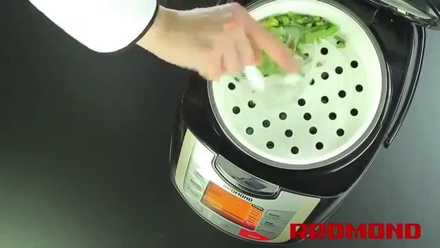 Мультиварка REDMOND RMC M45021 рецепт кролик отварной Multicooking REDMOND M45021 смотреть онлайн