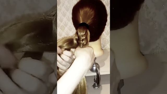 ??ОЧЕНЬ НЕОБЫЧНЫЙ КОЛОСОК?Коса за 5 минут?Прическа в школу?Прическа на праздник☀️Хвост с плетением? смотреть онлайн