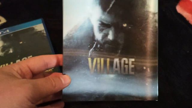 Unboxing Resident Evil VIIIage Ed. Lenticular смотреть онлайн