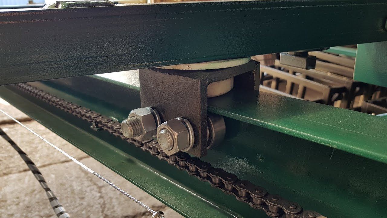 Кран-балка с цепным приводом для вездехода ЗИЛ-131 смотреть онлайн