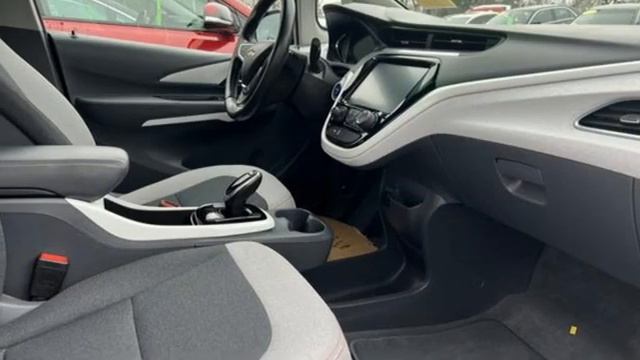 Certified 2021 Chevrolet Bolt EV Framingham, MA #C7976P смотреть онлайн