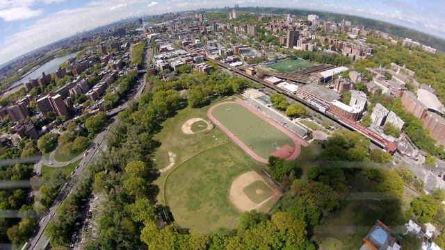 Arris X280 Long Range Gps Drone Flight:Morning, Vancortlandt Park, Aerobatics, RunCam4K смотреть онлайн