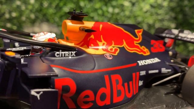 1/18 Minichamps Aston Martin Red Bull RB15 Max Verstappen 2019 F1 110190033 смотреть онлайн