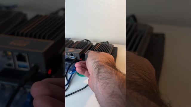 My compact Proxmox cluster смотреть онлайн