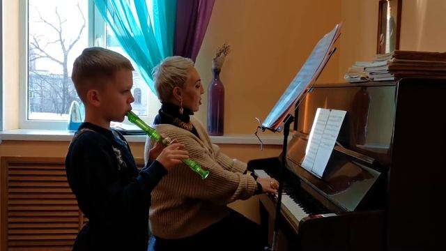 Бабочки на снегу. Р. Паулс. Блокфлейта смотреть онлайн