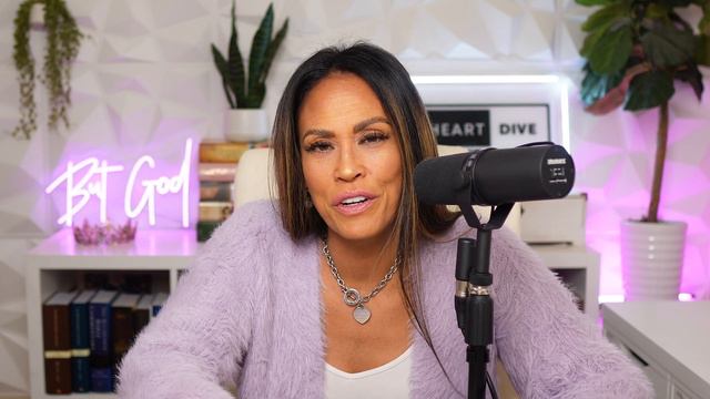 Day 049 Leviticus 16-18 | Daily One Year Bible Study | Audio Bible Reading with Commentary смотреть онлайн