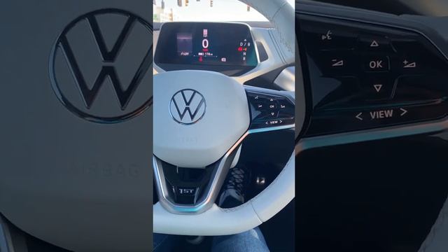 2021 Volkswagen ID.4 Parking Sensor and More смотреть онлайн
