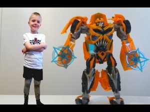 БАМБЛБИ. Распаковка игрушки трансформер БАМБЛБИ.