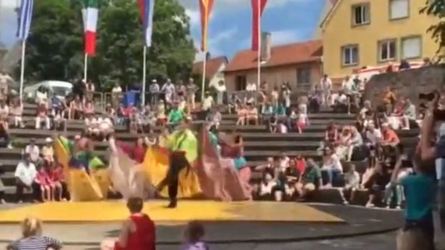 Цыганский танец. смотреть онлайн