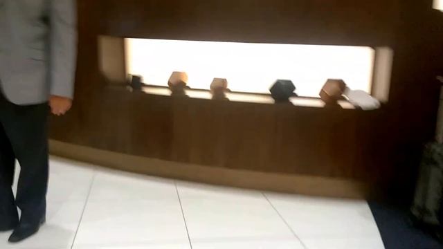 AUH: Abu Dhabi Etihad Business Class Lounge Terminal 1 смотреть онлайн