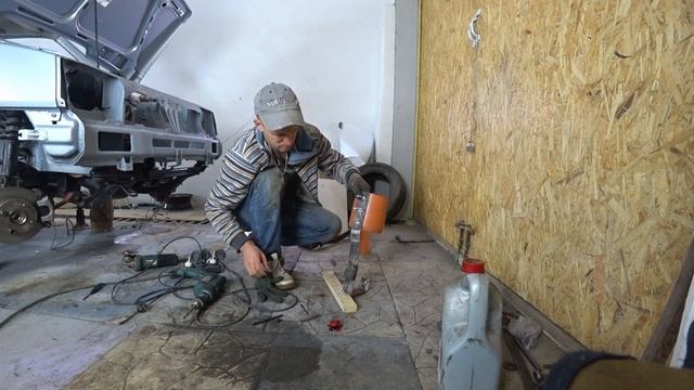 Гаффы для лазания по деревьям своими руками , 1 часть . Скоро за чагой . смотреть онлайн