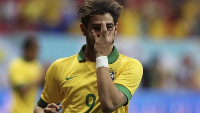 15 случаев когда Пато заставил весь мир поверить в свой талант смотреть онлайн