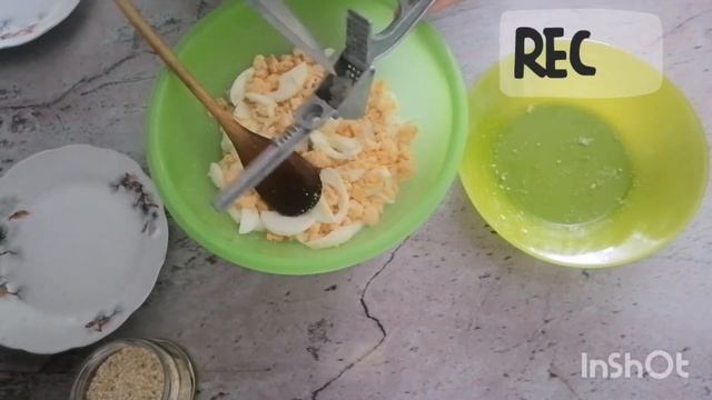 Салат с кальмаром ? #кальмар #салат #салатскальмаром #люблюготовить смотреть онлайн