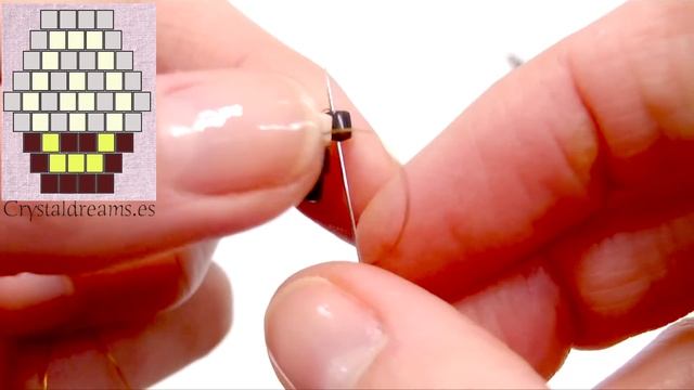 Como hacer la tecnica Brick Stitch o Puntada Ladrillo смотреть онлайн