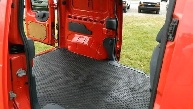 2010 Ford Transit Connect CARGO VAN(1216) XLT Used Cars - Fenton,Michigan - 2014-12-30 смотреть онлайн