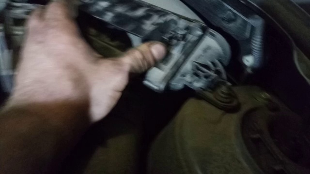 Ниссан Кашкай- замена воздушного фильтра. смотреть онлайн