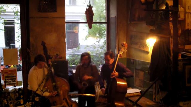 Kastanie Night live im Späti смотреть онлайн
