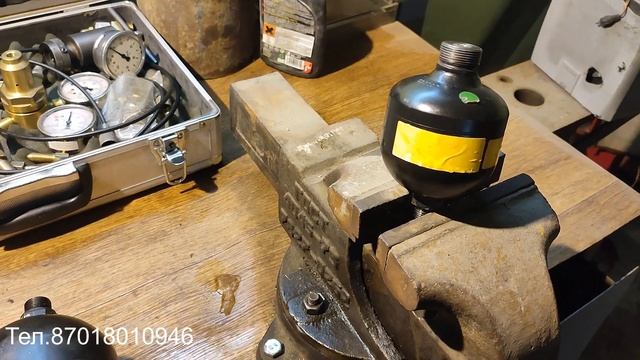 Гидроаккумулятор на JCB.CAT.Hidromek, устройство, принцип работы, диагностика и заправка в Алматы. смотреть онлайн