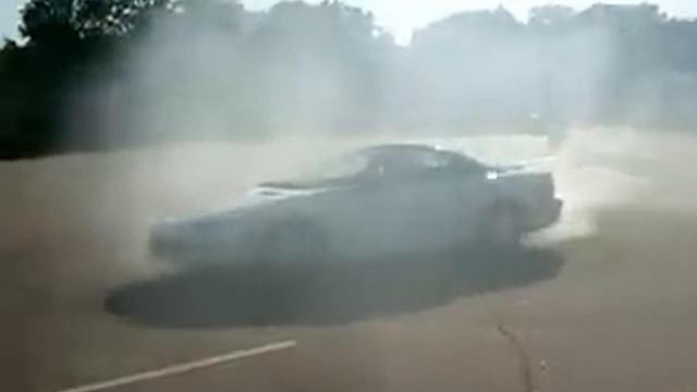 Rippin a V6 3.4l 95 Camaro смотреть онлайн