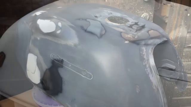 Honda CX500 petrol tank restoration and repaint смотреть онлайн