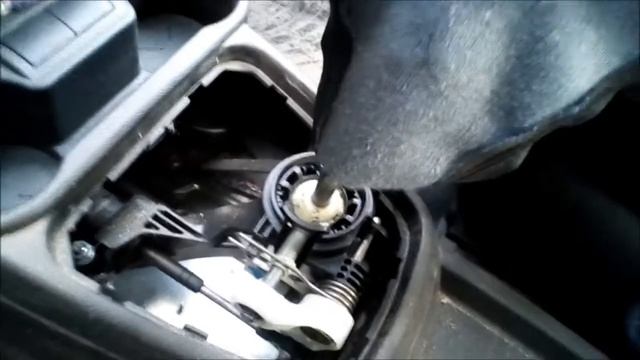 как снять кожух с ручки коробки переключения передач! смотреть онлайн