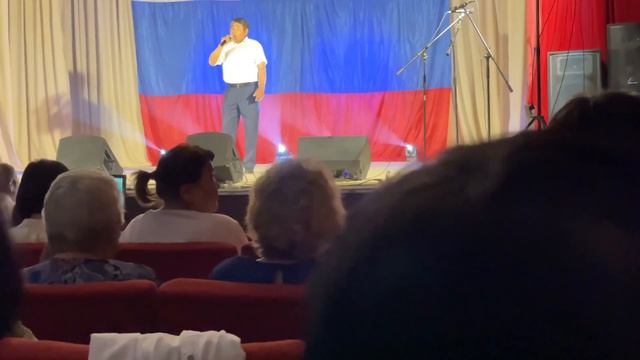 Песня Калина красная. Поёт Лиджи Ходжаев.