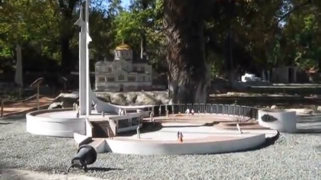 Monument to Courage, Heroism of Black Sea Aviators in Sevastopol смотреть онлайн