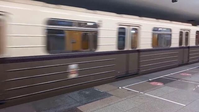 Ретропоезд «Сокольники» | метрополитен warshy смотреть онлайн