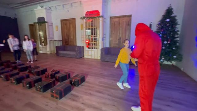 квест игра в кальмара смотреть онлайн