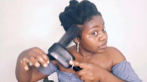 PHILIPS  HAIR STRAIGHTENER BRUSH REVIEW||straight in 5minute? Philips BHH880 stylecare review #top