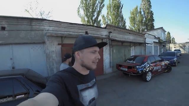 Восстановил тачку после Киева и сразу разбил! Жёсткие парные. Никто не жалеет машины. смотреть онлайн