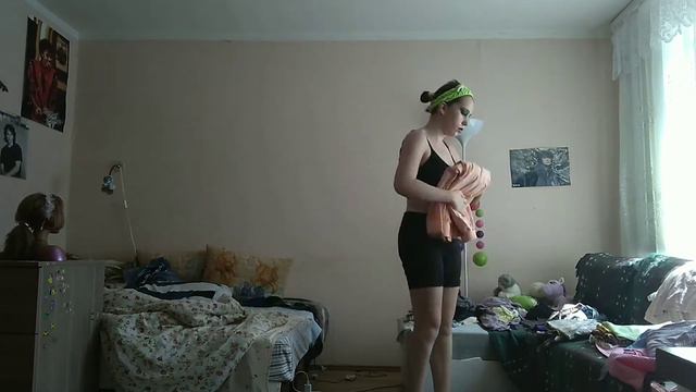 девочка сняла первое видео🙂 очень волнуеца смотреть онлайн