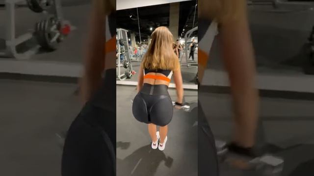 Отведение гантелей в наклоне смотреть онлайн