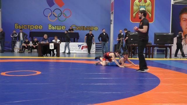 Сапралиев Исмаил (Ингушетия) - Каргаев Марат (КЧР) смотреть онлайн