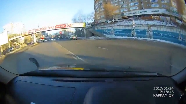 Жесть!Когда знаешь все короткие пути! смотреть онлайн