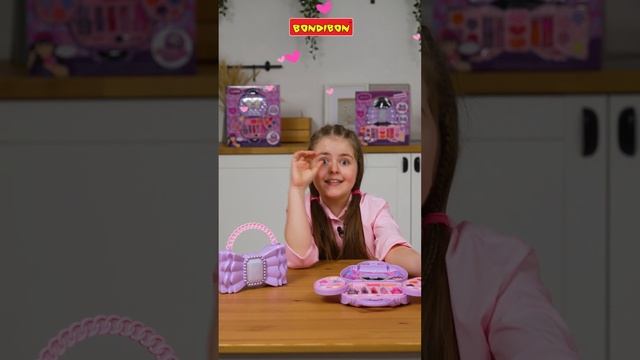 Поиграйка - РАСПАКОВКА Наборы Косметики Bondibon для девочек Eva Moda #Shorts смотреть онлайн