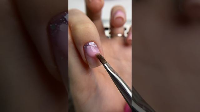 Новогодний маникюр и ламинирование ногтей смотреть онлайн