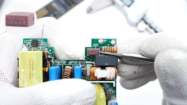 Teardown of MSI 100W USB-C Power Adapter (A21-100P1A) смотреть онлайн