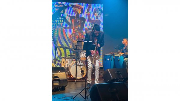 Latidos исполняет Cuban Band