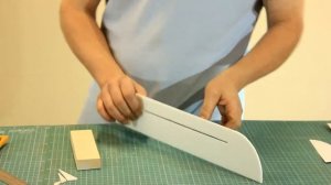 Изготовление простейшей модели метательного планера из пенопласта урок 1.
