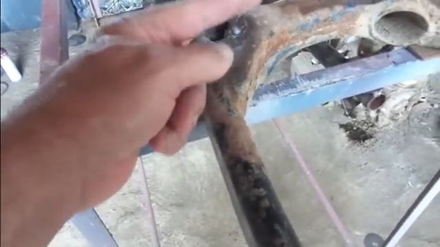 Тюнинг мотоцикла УРАЛ#эпизод №4#Установка мотора на раму смотреть онлайн