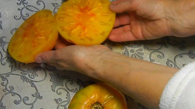 Томат Король Ананас. Тест спелых плодов №2. смотреть онлайн