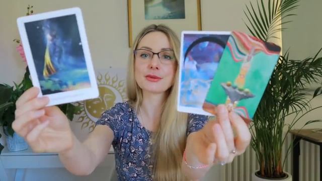 MAGIC MOON MESSAGES / Full Moon Messages for the lunar month #1 смотреть онлайн