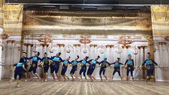 396 Народный ансамбль танца «Улыбка» группа «Смайлик» «Винтик шпунтик» 1 смотреть онлайн