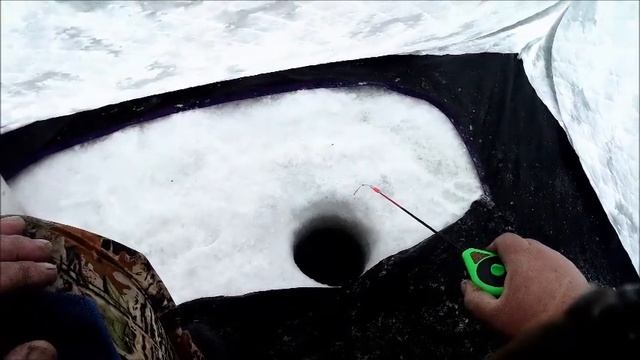 Наверно на этом месте рыбалка закончилась, два месяца здесь рыбачил. смотреть онлайн