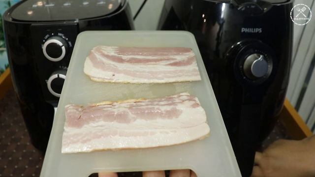 รีวิว หม้อทอดไร้น้ำมัน แบบถูกและแบบแพง พร้อมเปรียบเทียบการทอด ทั้ง2เครื่อง บอกเลยว่าดีไม่แพ้กัน смотреть онлайн