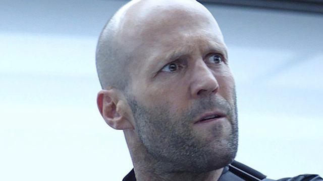 Aux funérailles de Jason Statham à 7h du matin / famille et amis ont été choqués par sa tragédie смотреть онлайн